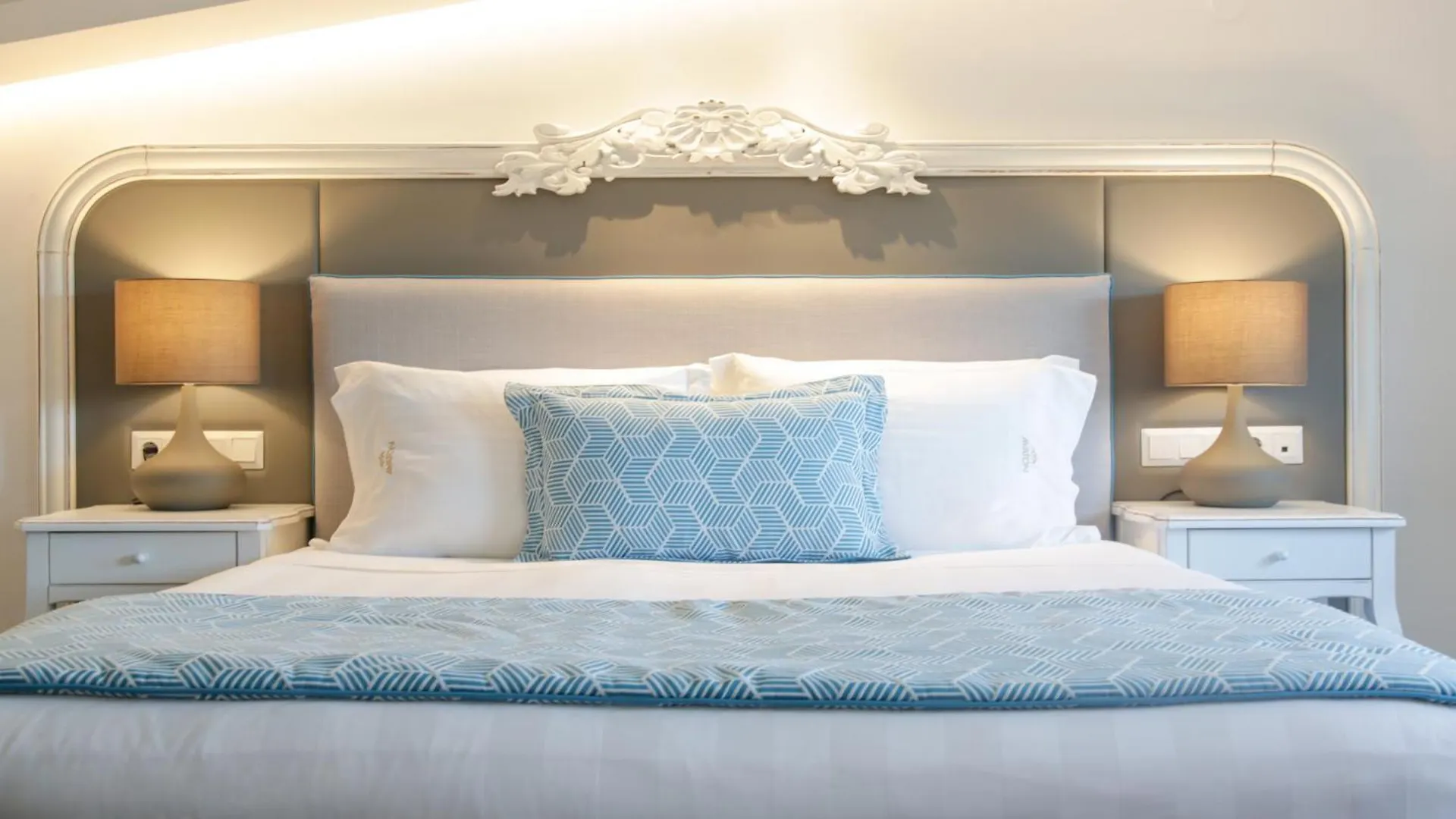 Avaton Luxury Beach Resort - Relais & Chateaux Ouranoupoli